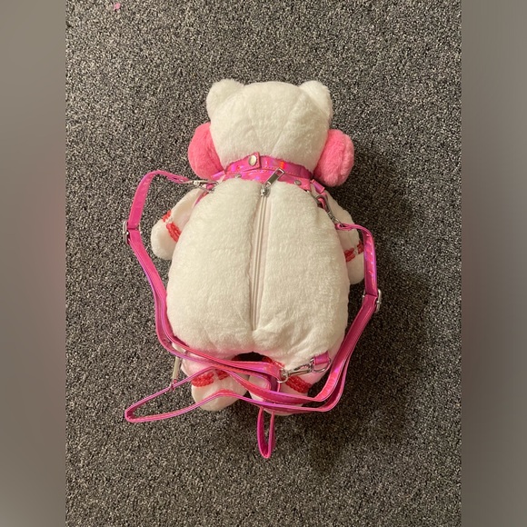 NEW Club Exx Frosty cuddle baby bear backpack - Picture 3 of 8